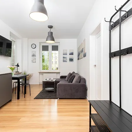 Chlebnicka In Old Town By Renters Apartment