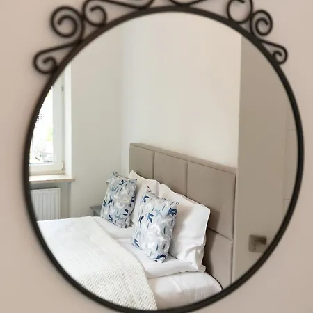 Chlebnicka In Old Town By Renters Gdansk